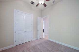 3825 Vinalopo Drive - Green Team