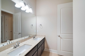 3825 Vinalopo Drive - Green Team