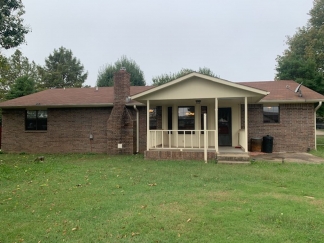 3 Bedroom 2 bathroom Home For Rent In Lowell!