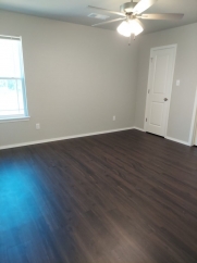 Beautiful New Townhomes in Alma! **MOVE IN SPECIAL**