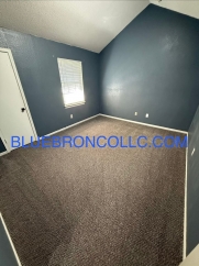 This one will go fast, marvelous 3 bedroom for great price in Lee's Summit