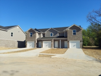 Beautiful New Townhomes in Alma!