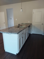 Beautiful Townhome in Alma!! **Coming Available In Mid September**