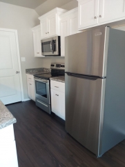 Beautiful Townhome in Alma!! **Coming Available In Mid September**