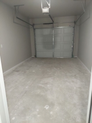 Beautiful Townhome in Alma!! **Coming Available In Mid September**