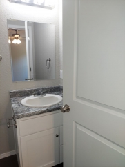 Beautiful Townhome in Alma!! **Coming Available In Mid September**