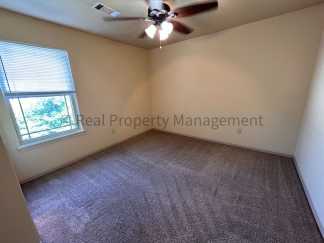 HALF OFF MOVE IN RENT! 2 bed 2 full bath duplex ready now!