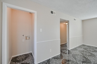 Ft Worth, Freshly renovated 2 bed / 2 bath