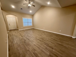 Spacious 3 Bedroom/2.5 Bathroom Chaffee Crossing Townhome **First Full Month's Rent FREE**