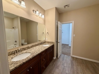 Spacious 3 Bedroom/2.5 Bathroom Chaffee Crossing Townhome **First Full Month's Rent FREE**