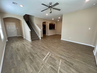 Beautiful 3 Bedroom/2 Bathroom Townhome in Chaffee Crossing **First Full Month's Rent FREE**