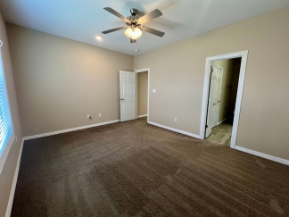 Beautiful 3 Bedroom/2 Bathroom Townhome in Chaffee Crossing **First Full Month's Rent FREE**