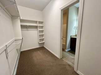 Beautiful 3 Bedroom/2 Bathroom Townhome in Chaffee Crossing **First Full Month's Rent FREE**