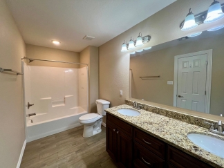 Beautiful 3 Bedroom/2 Bathroom Townhome in Chaffee Crossing **First Full Month's Rent FREE**