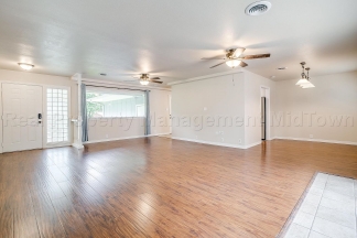 "Ultimate Backyard Oasis in a Lovely Quiet Neighborhood"
