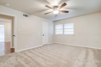 "Ultimate Backyard Oasis in a Lovely Quiet Neighborhood"
