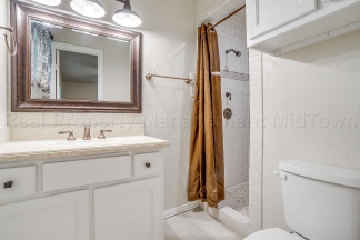 "Ultimate Backyard Oasis in a Lovely Quiet Neighborhood"