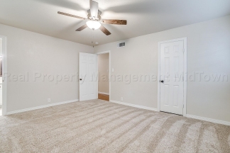 "Ultimate Backyard Oasis in a Lovely Quiet Neighborhood"