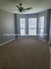 Beautiful 4 Br for Rent in Van Buren!! Coming in September!!