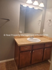 Beautiful 4 Br for Rent in Van Buren!! Coming in September!!