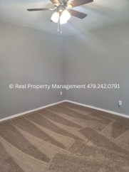 Beautiful 4 Br for Rent in Van Buren!! Coming in September!!