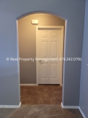 Beautiful 4 Br for Rent in Van Buren!! Coming in September!!