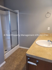 Beautiful 4 Br for Rent in Van Buren!! Coming in September!!