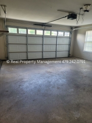 Beautiful 4 Br for Rent in Van Buren!! Coming in September!!