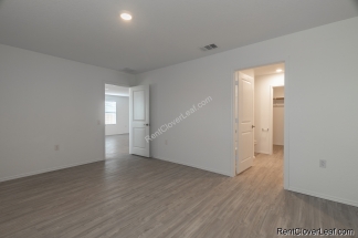 11923 Sand Wedge Way