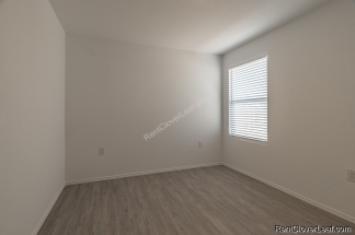 11923 Sand Wedge Way