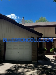 Great price for 2 bedroom townhome, spacious with large closets
