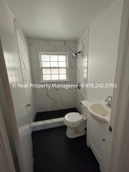 COMING IN JANUARY 2026 -  Bed 1 Bath HOUSE with fenced in yard!