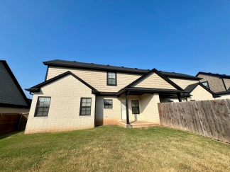 Spacious 3 Bedroom/2.5 Bathroom Townhome in Chaffee Crossing.  **ASK ABOUT MOVE IN SPECIAL**