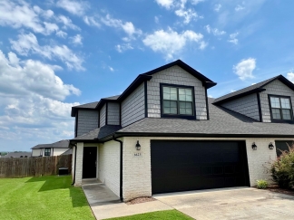 Beautiful 3 Bedroom/2 Bathroom Townhome in Chaffee Crossing at The Haven. *Ask about Move In Special!