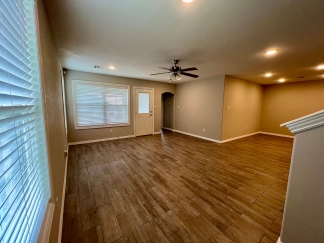 Beautiful 3 Bedroom/2 Bathroom Townhome in Chaffee Crossing at The Haven. *Ask about Move In Special!