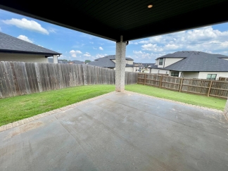 Beautiful 3 Bedroom/2 Bathroom Townhome in Chaffee Crossing at The Haven. *Ask about Move In Special!