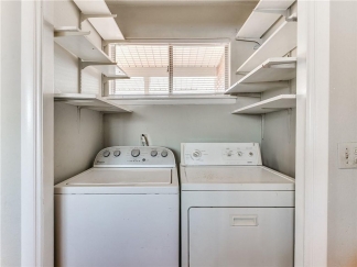 Spacious 3 Bedroom 2 bath near Wildewood Hills, OKC!