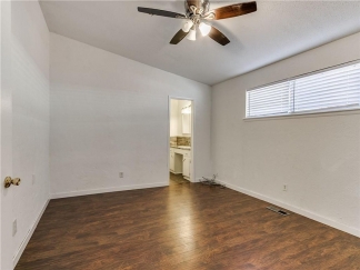 Spacious 3 Bedroom 2 bath near Wildewood Hills, OKC!