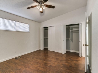 Spacious 3 Bedroom 2 bath near Wildewood Hills, OKC!