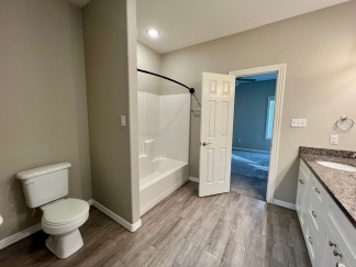 Beautiful 3 Bedroom/2.5 Bathroom Townhome in Chaffee Crossing Area  **ASK ABOUT MOVE IN SPECIAL!!