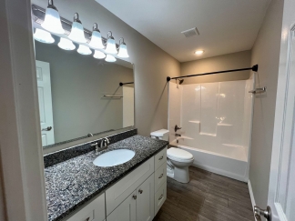 Beautiful 3 Bedroom/2.5 Bathroom Townhome in Chaffee Crossing Area  **ASK ABOUT MOVE IN SPECIAL!!