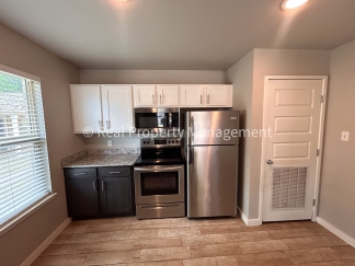 Coming soon!! 2 Bed 2 Bath Duplex close to Baptist Health