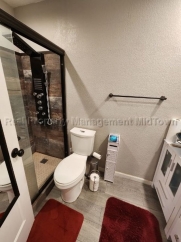 Charming Home in Established Community in N Arlington