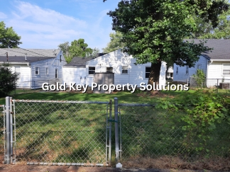 MUNCIE 4 BR 1 BA House Near Ball State with Washer/Dryer and Fenced Back Yard NO SECTION 8 MUNCIE 4 BR 1 BA House Near Ball State with Washer/Dryer and Fenced Back Yard NO SECTION 8