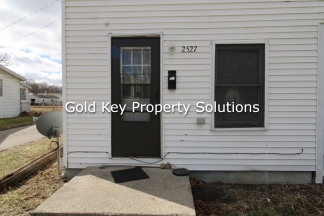 1 BR 1 BA APT with Water/Sewer Included TENANT ONLY PAYS ELECTRIC. SECTION 8 APPROVED