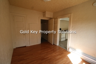 1 BR 1 BA APT with Water/Sewer Included TENANT ONLY PAYS ELECTRIC. SECTION 8 APPROVED
