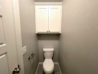 Edmond's Finest: Immaculate Home with Central AC, Wood Privacy Fencing, and Modern Amenities!- COMING SOON!!