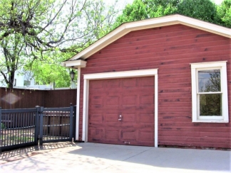 Fabulous Home in Historical Edgemere Park Addition!!!