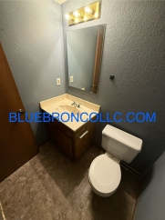 This one will go fast, marvelous 2 bedroom for great price in Lee's Summit