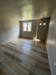 384 Cherrydale Ave